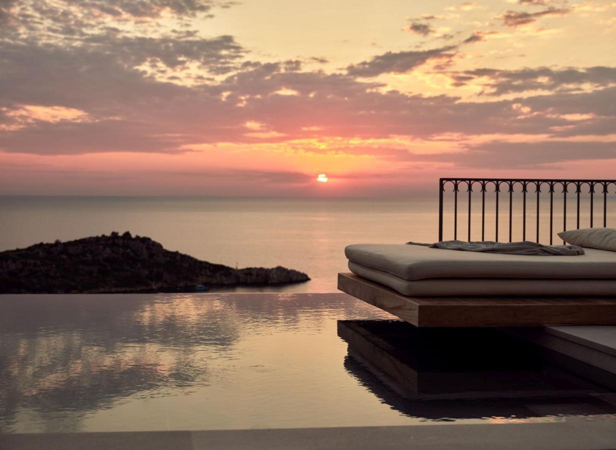 Rebek Luxury Villas & Suites Agios Nikolaos  Luaran gambar