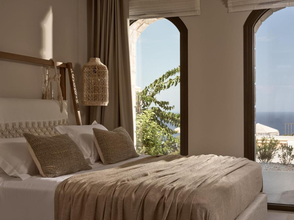 Rebek Luxury Villas & Suites Agios Nikolaos  Luaran gambar